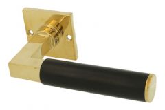 Enkele deurklink “Bauhaus” met rozet ongelakt messing