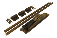 Espagnoletsluiting messing verouderd hoorn (1890)